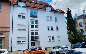 Exklusiv möblierte Wohnung in besten Lage